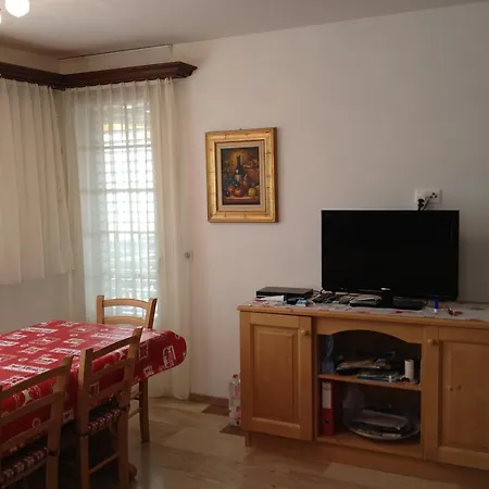 Apartment Plauncas Acletta *
